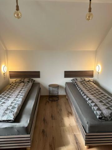 Studio Cosy Au Centre De Couvet ภายนอก รูปภาพ