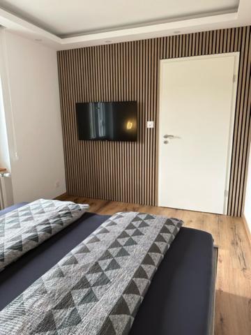 Studio Cosy Au Centre De Couvet ภายนอก รูปภาพ