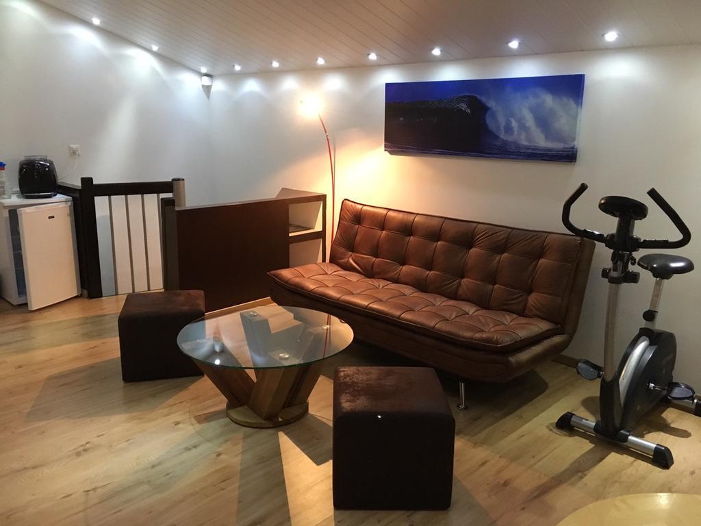 Studio Cosy Au Centre De Couvet ภายนอก รูปภาพ